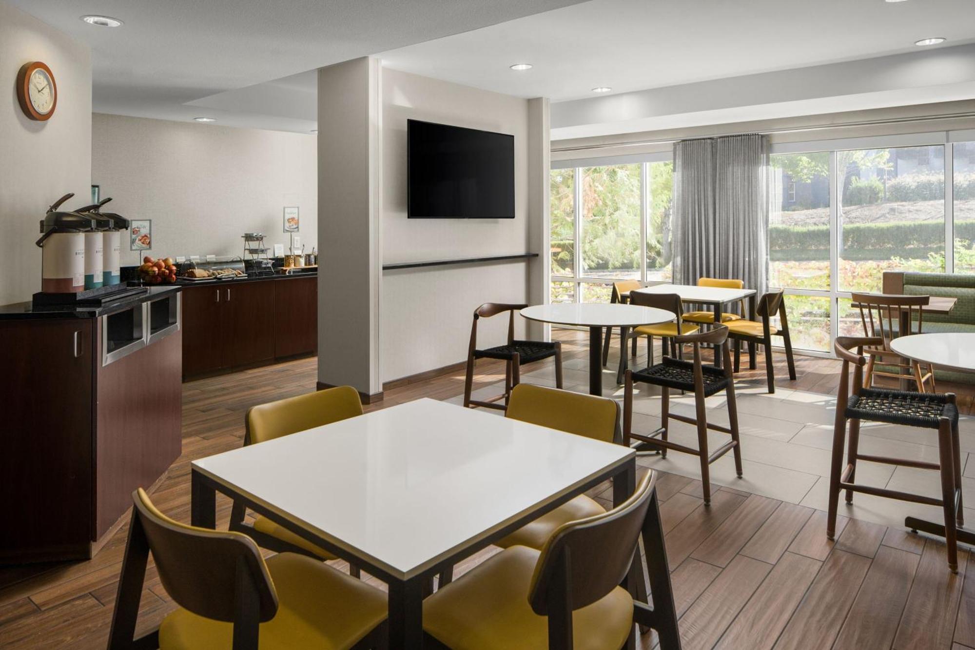 Fairfield Inn & Suites Portland West Beaverton Bagian luar foto