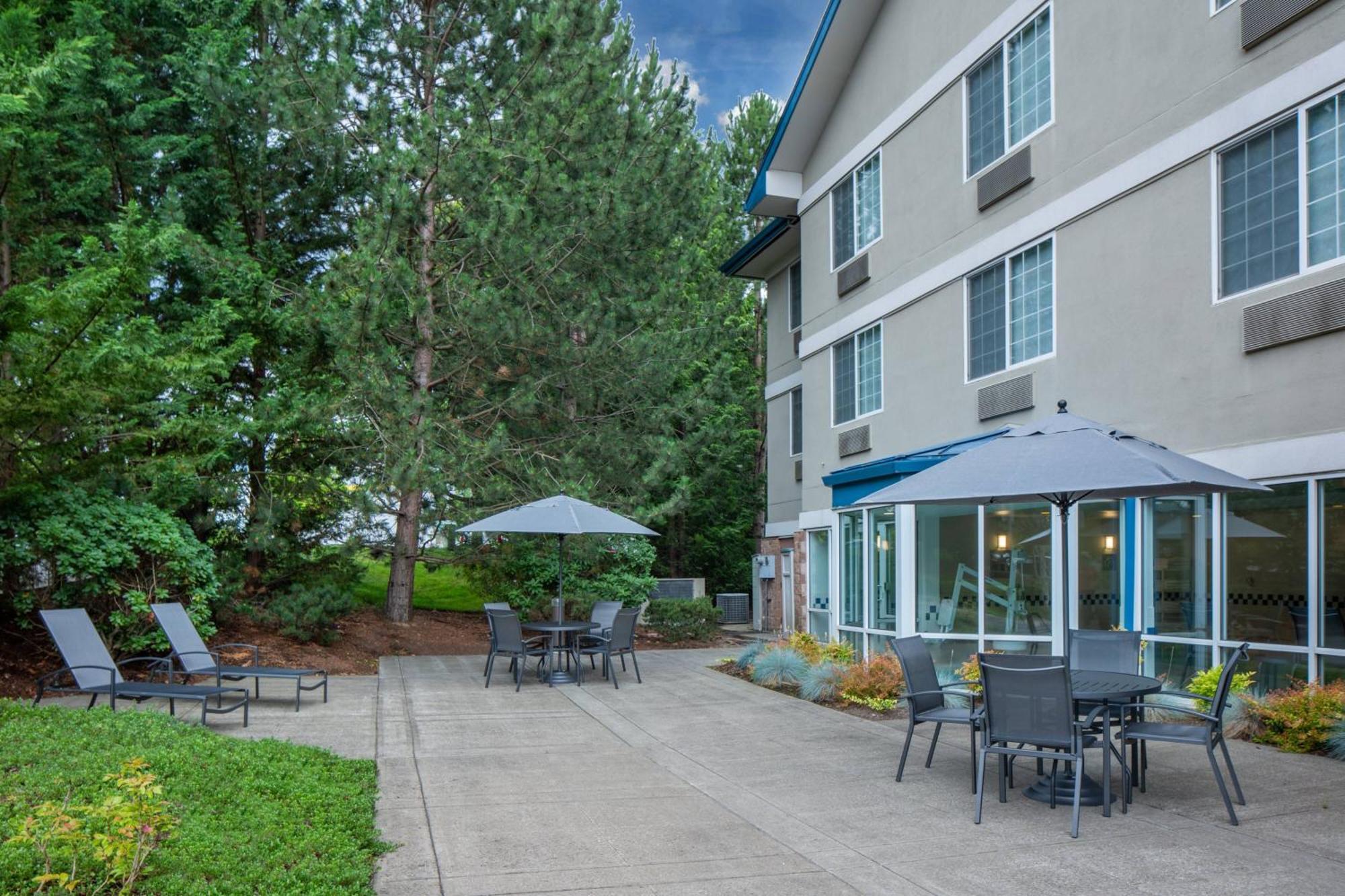 Fairfield Inn & Suites Portland West Beaverton Bagian luar foto